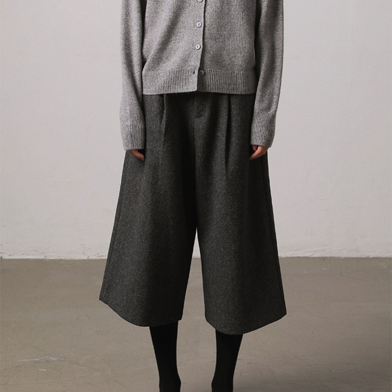 Wide Cropped Culotte Pants T4086