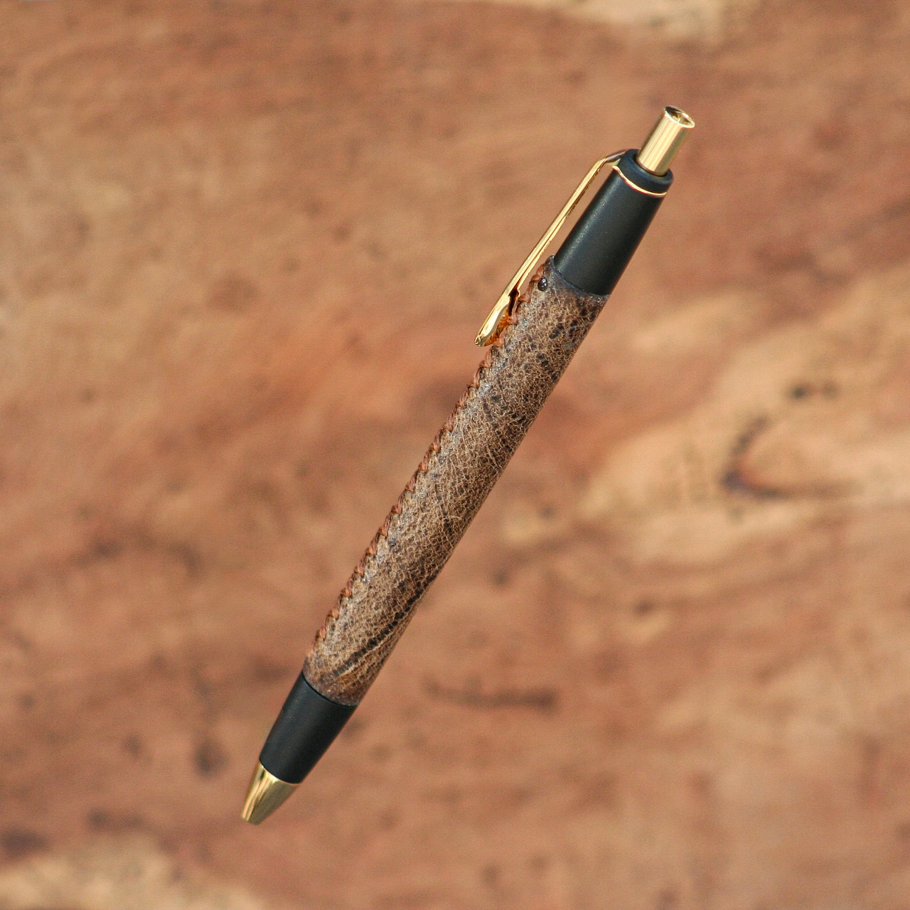 革軸ペン 【クードゥー キャメル】