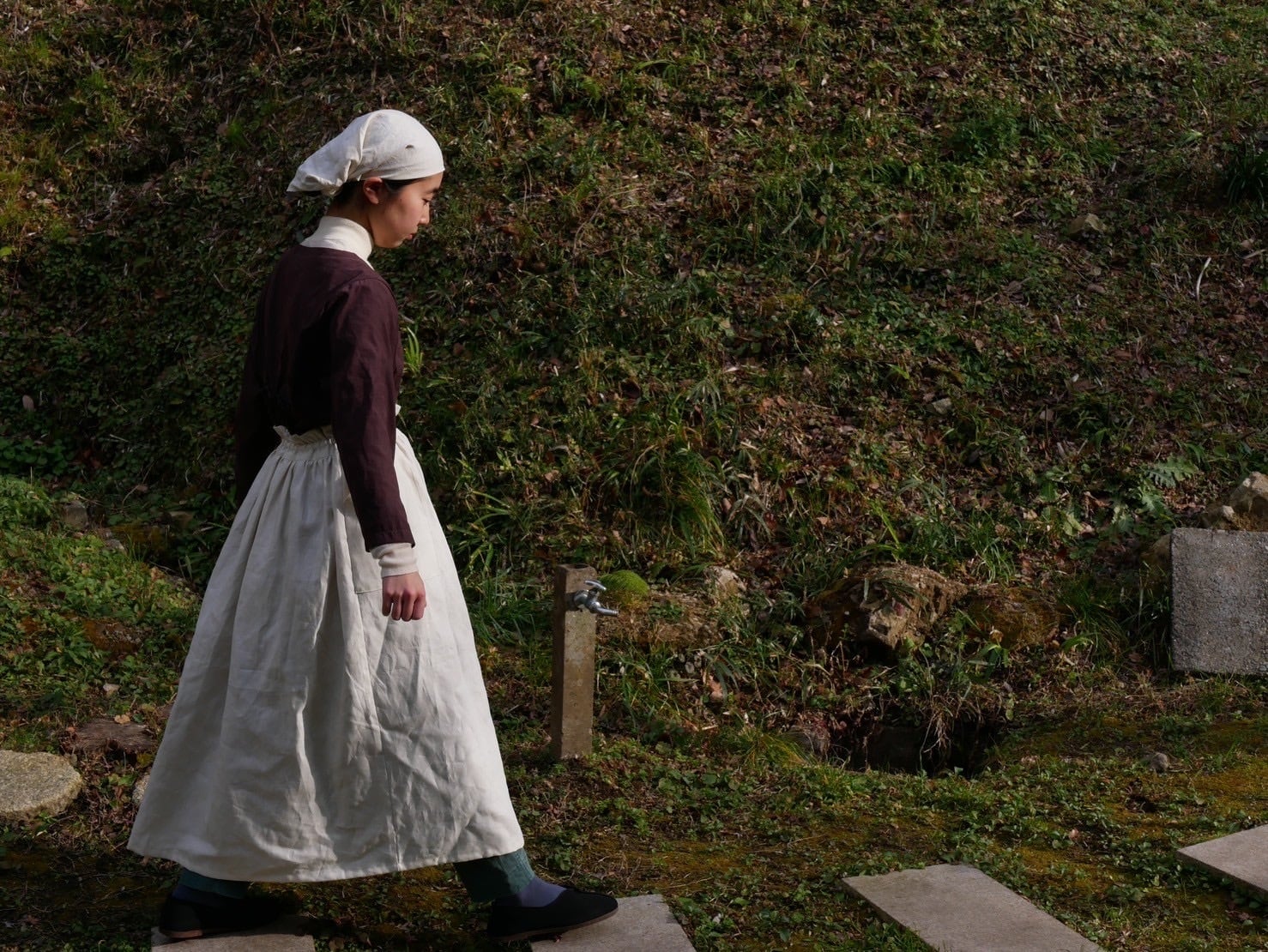 落穂拾いのエプロンスカート　オンライン販売