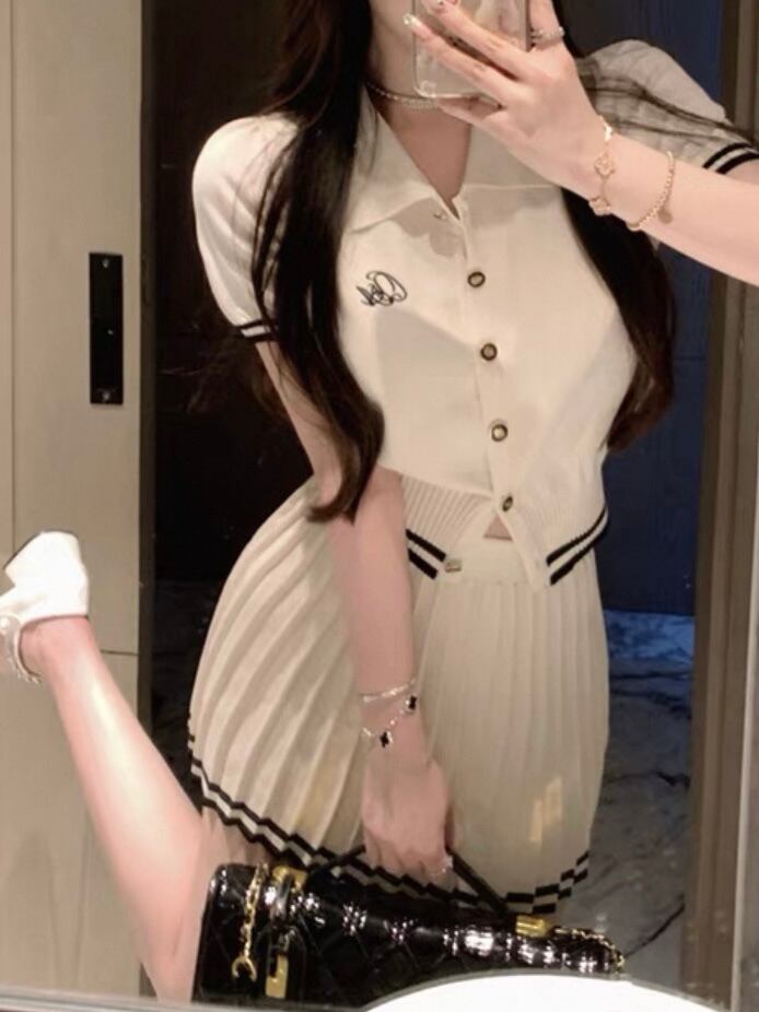 あやち クラシカル半袖ニットセットアップ | maison de priére