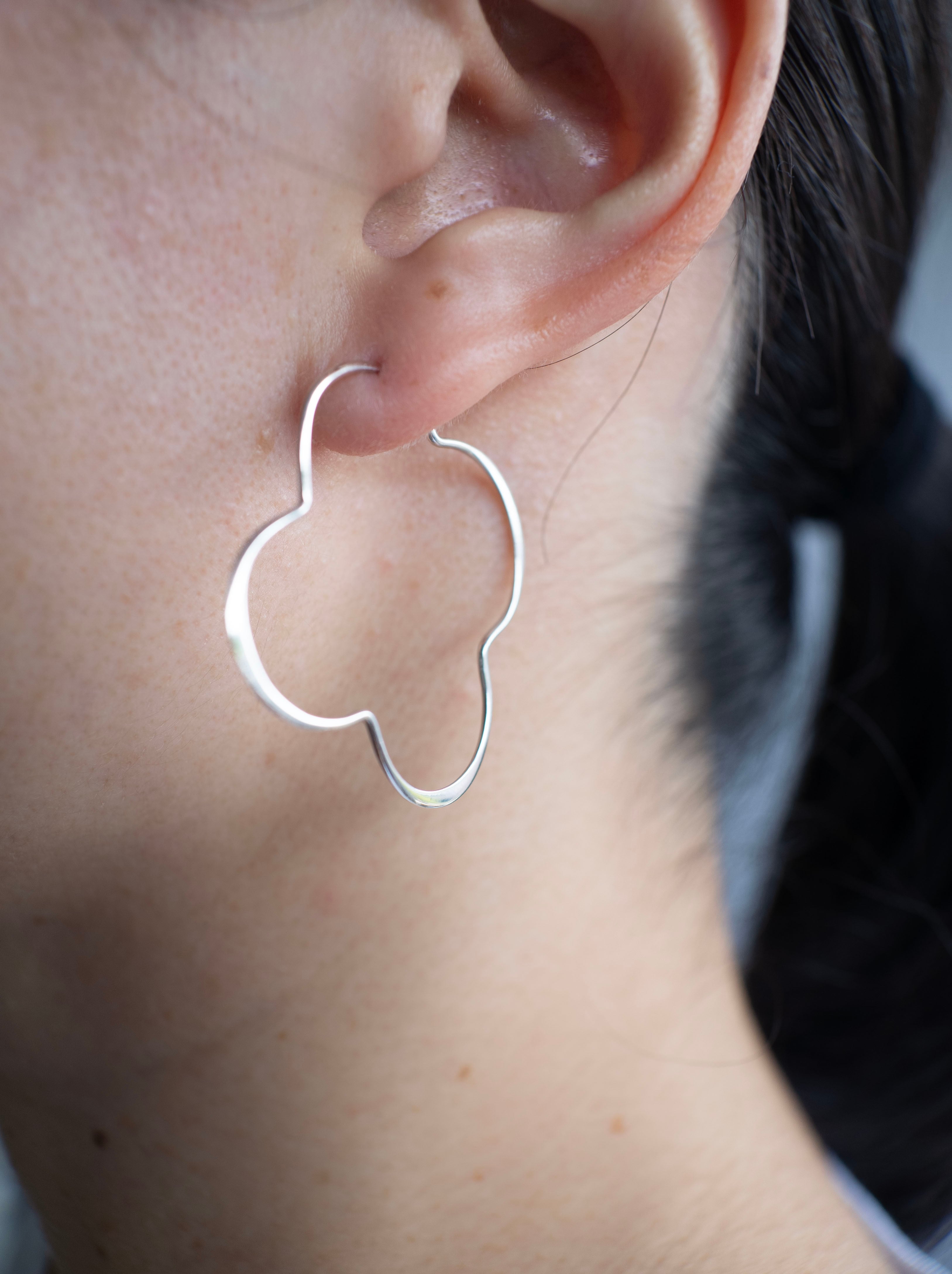 ♧ Clover Hoop Earrings / SIlver - 016 | SELSHA