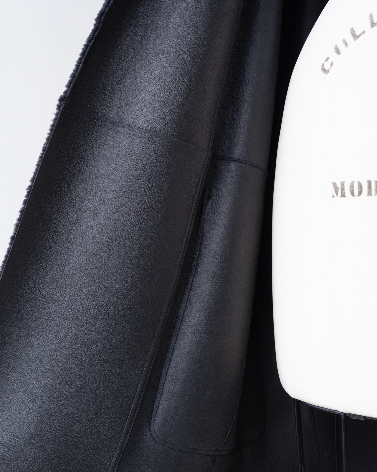 〈CÉLINE by phoebe philo〉Mouton Agneau Coat