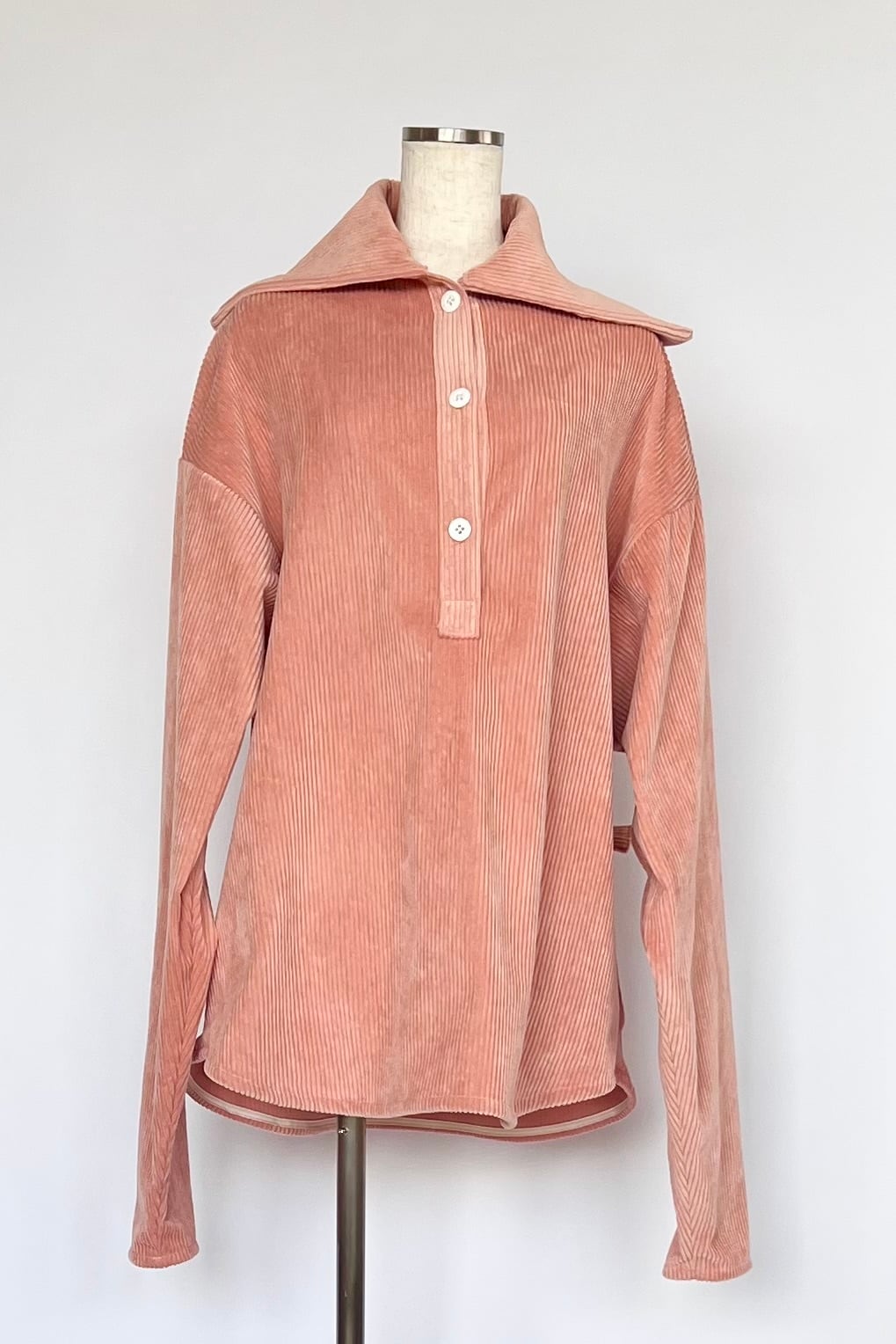 ♪New♪【2026年春新作】コーディロイハビットハイネックプルオーバー