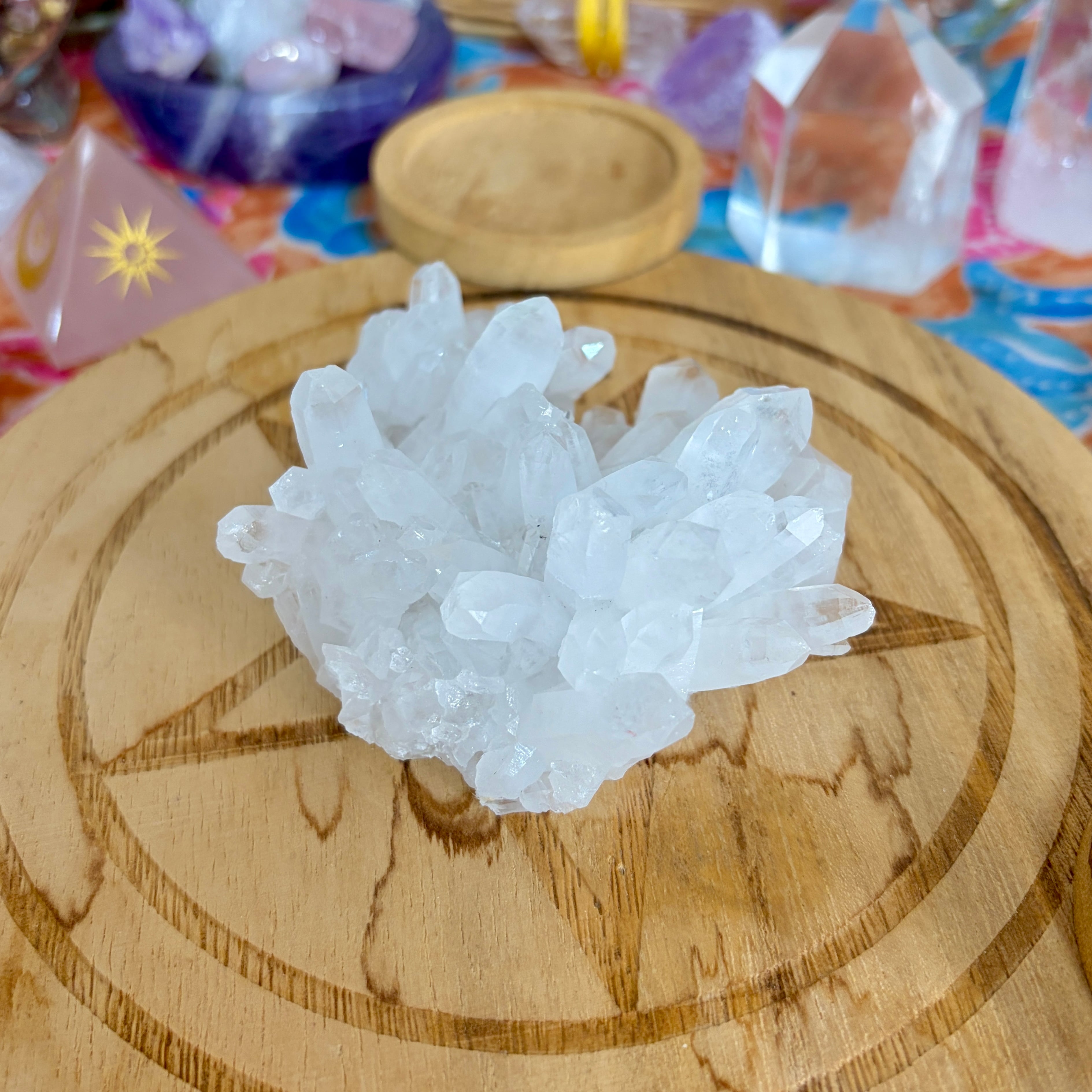 魔女の祭壇】クリアクォーツ クラスター / 水晶 | クリスタルと魔法の