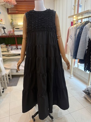 ¥9900ティアードフリルワンピース/ブラック