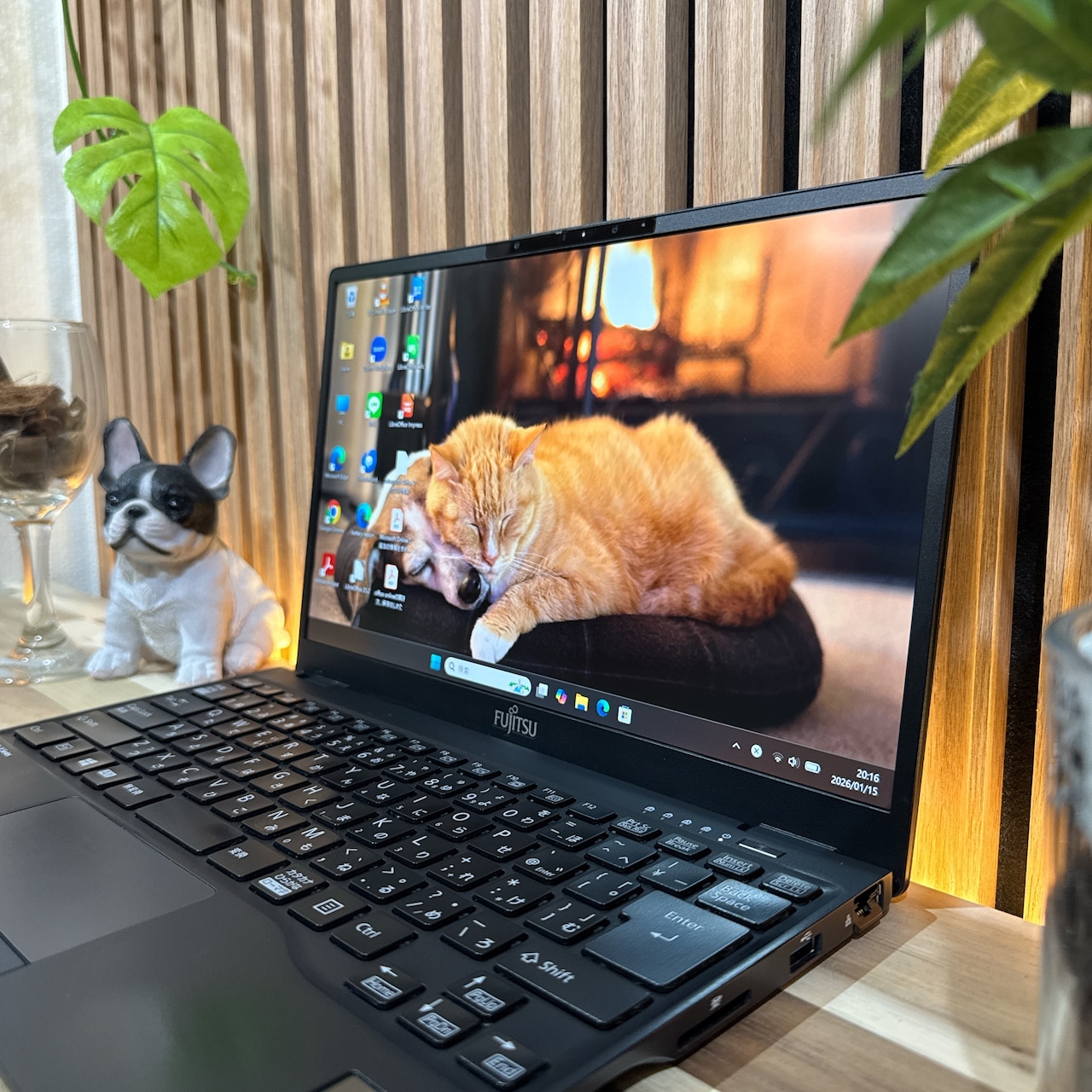 / おすすめ《超軽量》富士通 LIFEBOOK U9311/F 第11世代 フルHD メモリ8GB SSD256GB ノートパソコン 安心サポート&3ヶ月保証付き