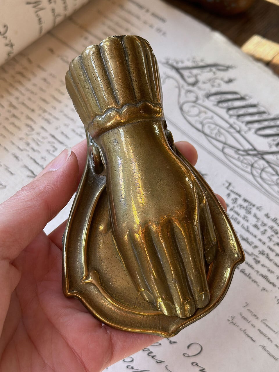 ゴールドカラー 真鍮ハンドクリップ 淑女の手 | Brocante de La