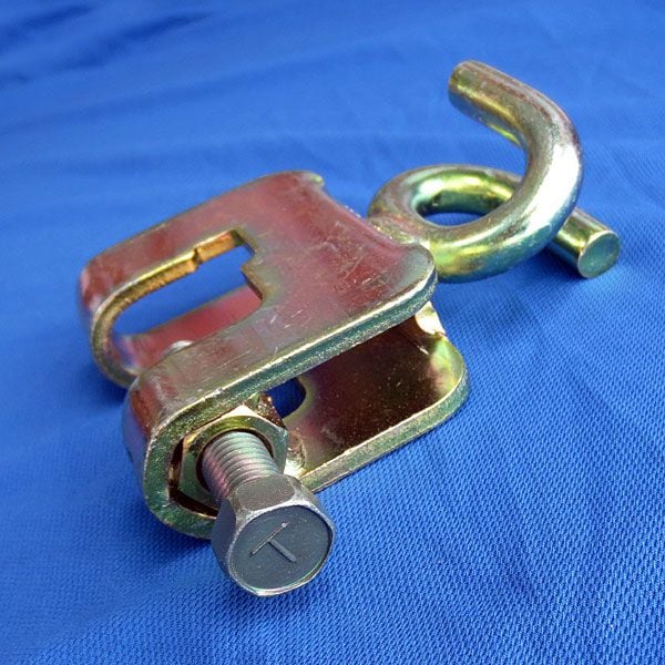 ロック式で安全、鉄骨クランプ、2個セット ロック式で安全、鉄骨クランプ、2個セット