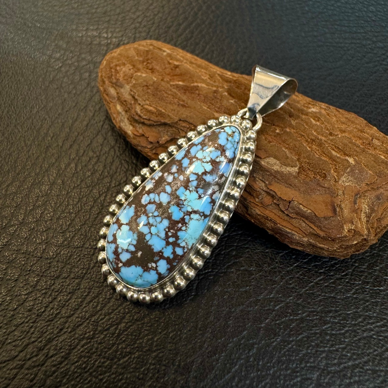 ロビンツォーシー(RobinTsosie) ゴールデンヒルTOP - 1