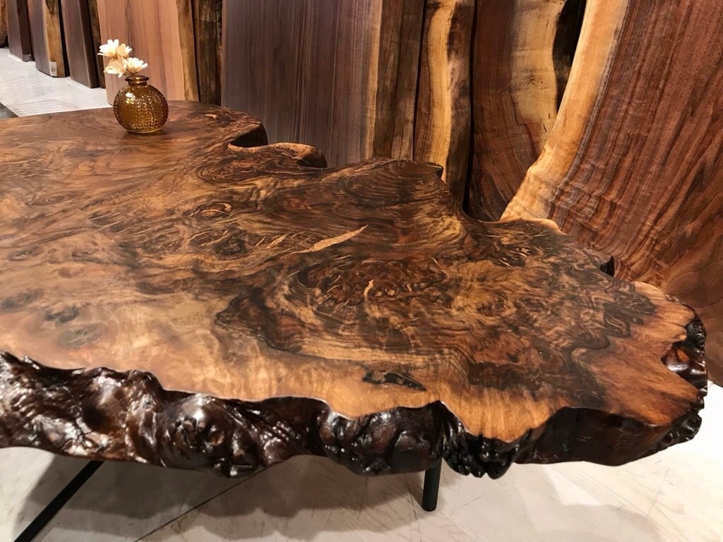 クラロウォールナット_850×330-600-1000×50_横浜元町店_テーブル天板