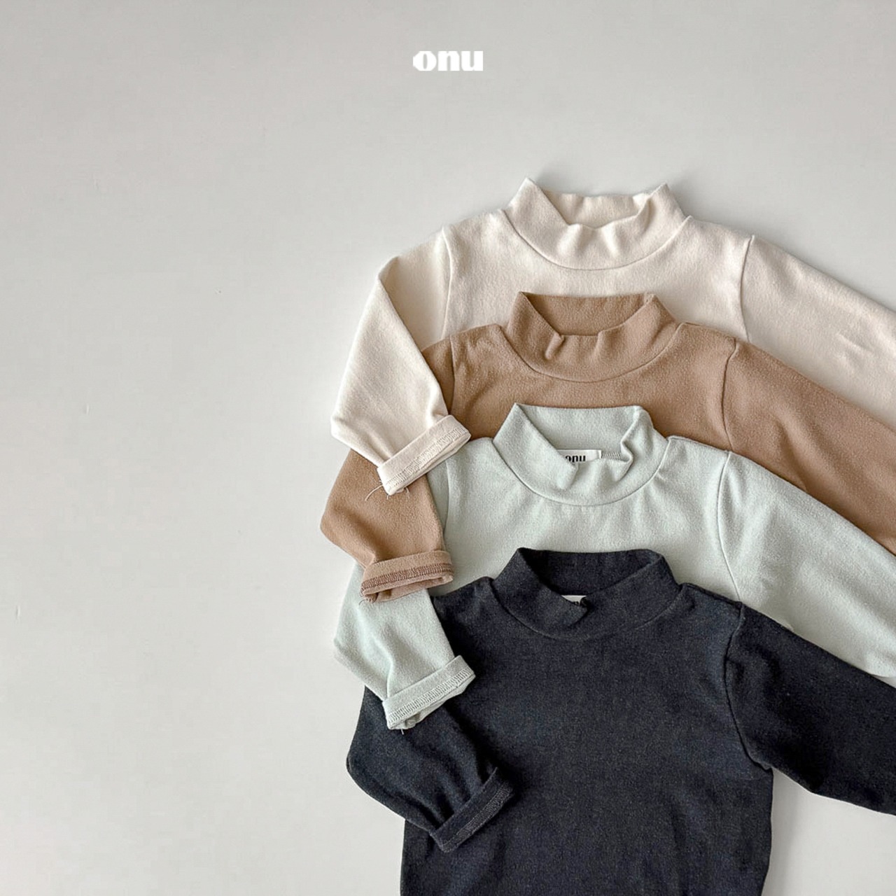 ONU 25/WI(Baby)Basic Half Turtleneck Tee