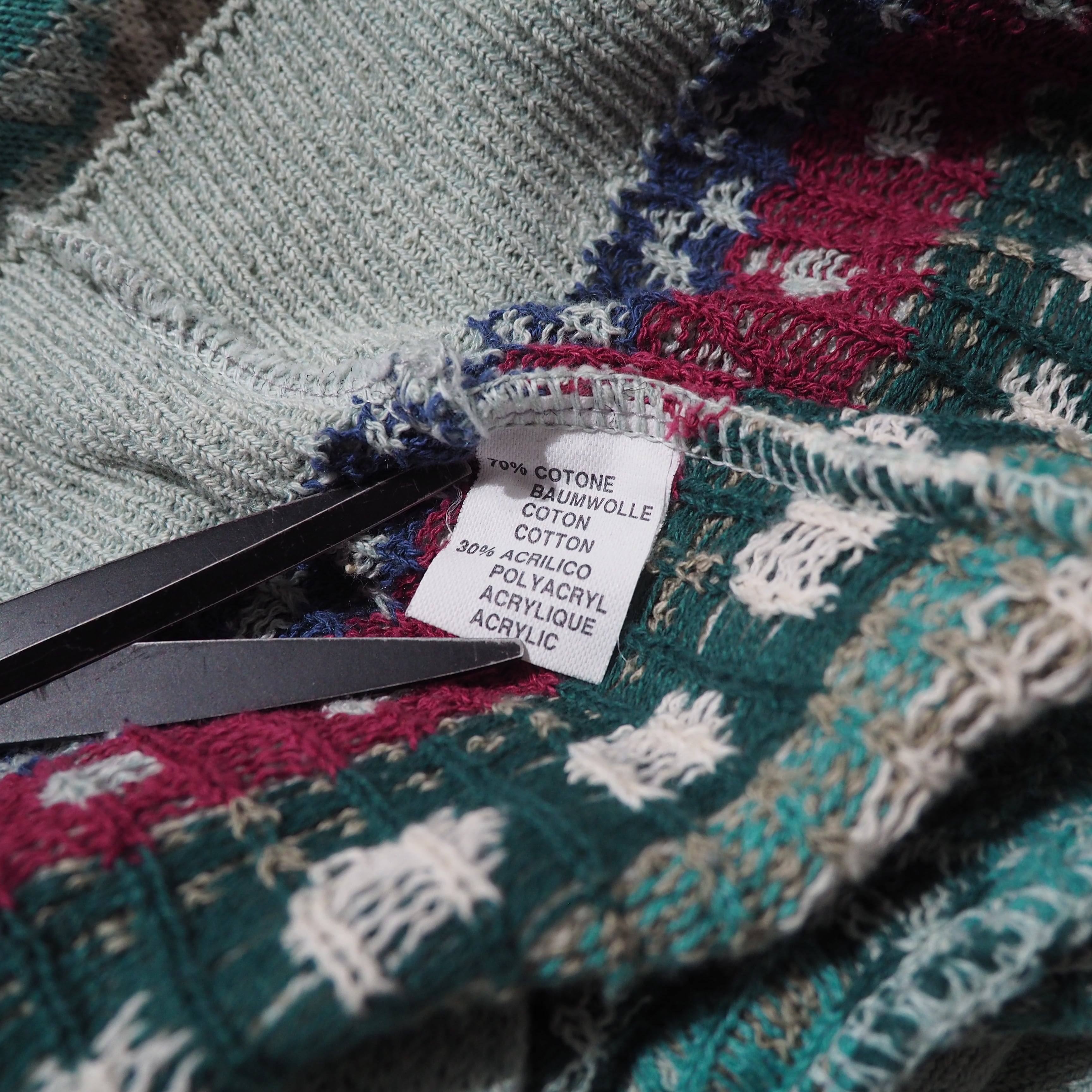 1990s " Made in Italy " Mint green Color vintage loose knit cardigan