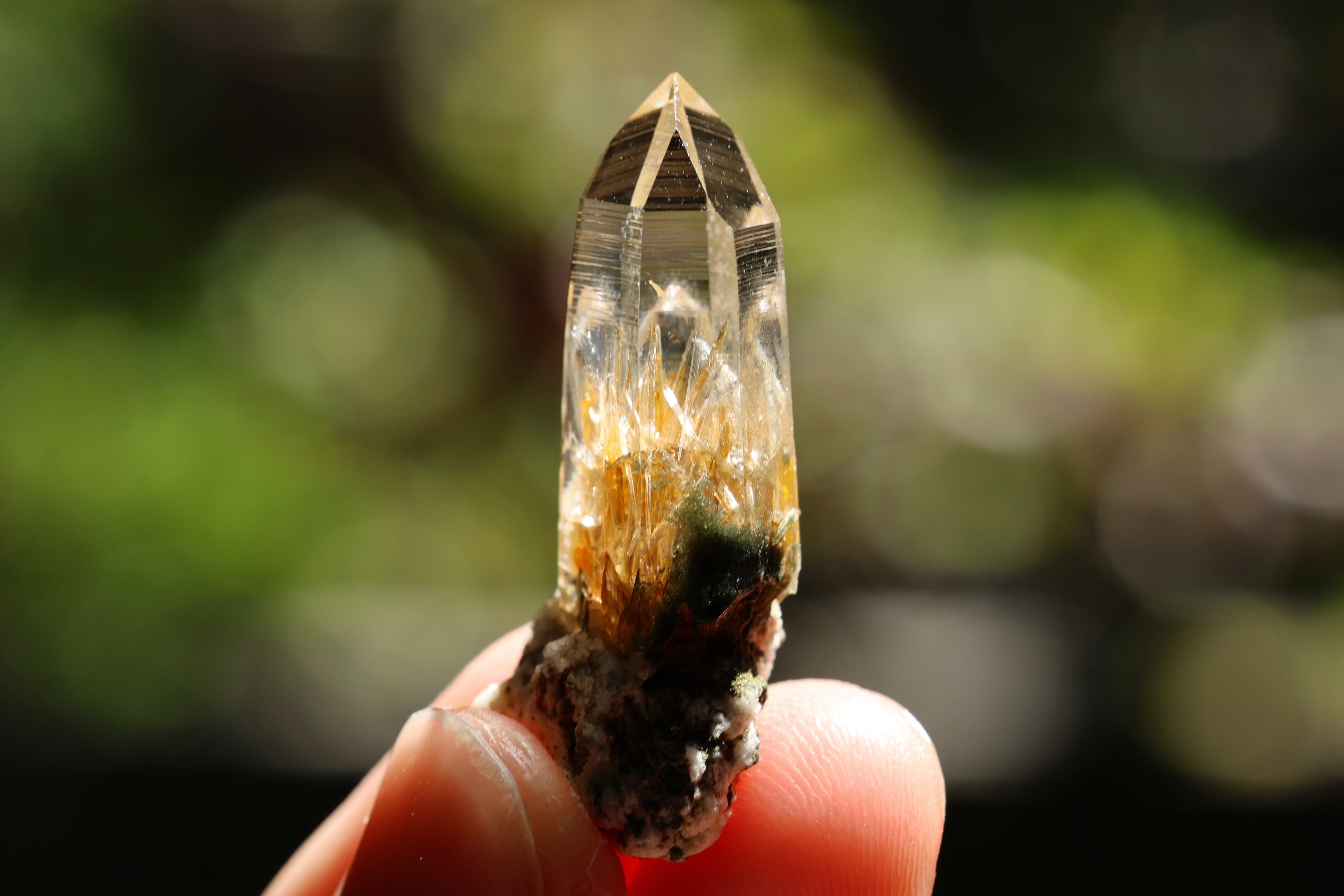 ヒマラヤ水晶 ガネーシュヒマール産