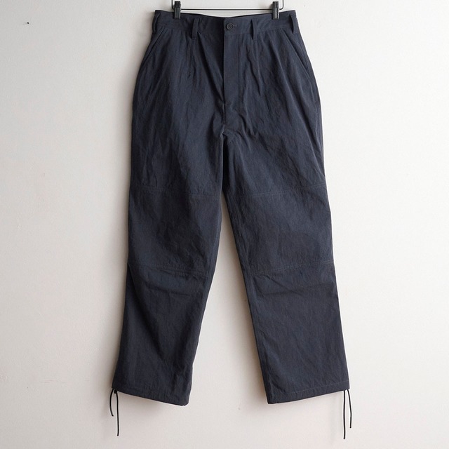 山内　yamauchi  超強撚ギャバ・カーゴパンツ charcoal navy 22164-C