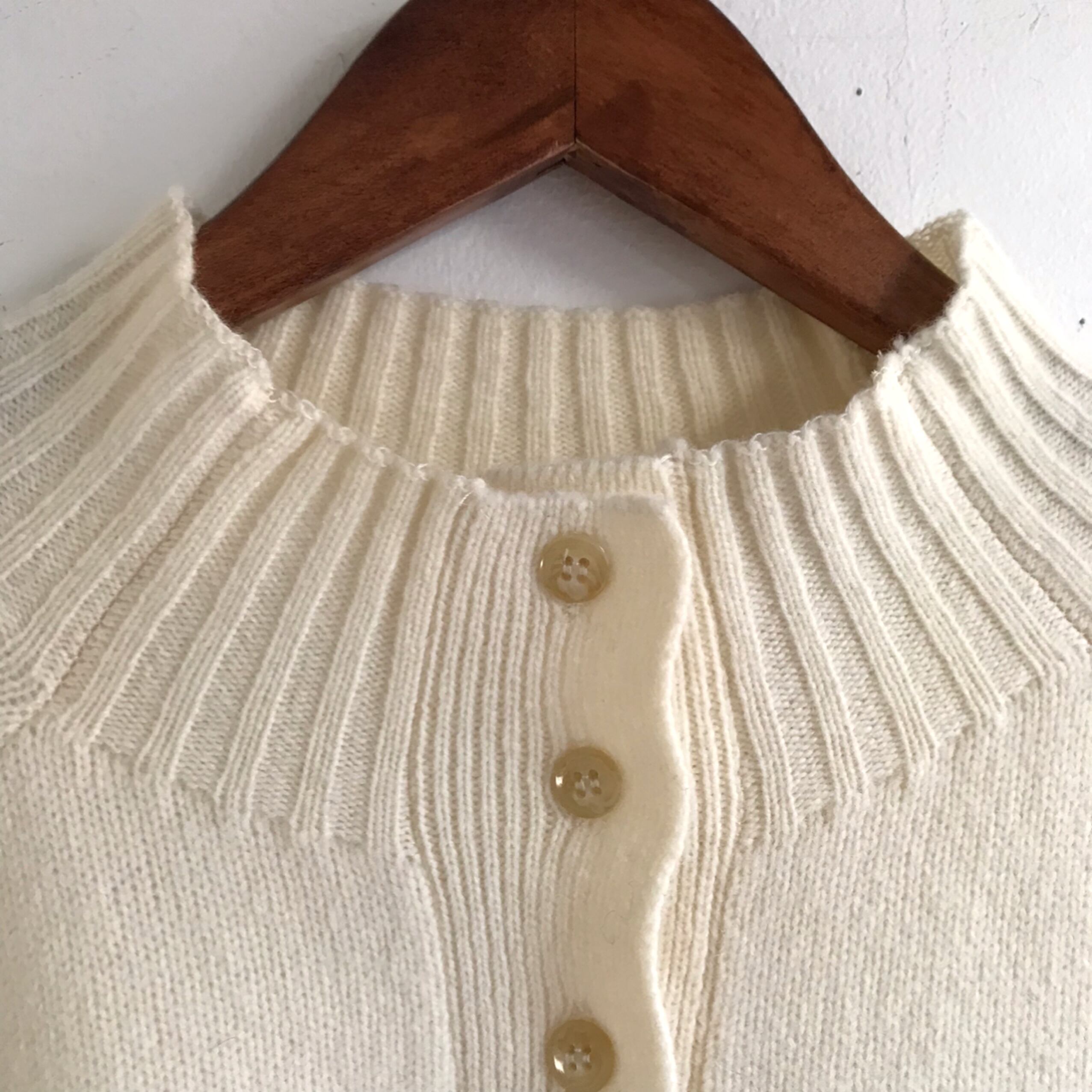 YARRA 】ハイネックニットプルオーバー アイボリー 1552-276 上質