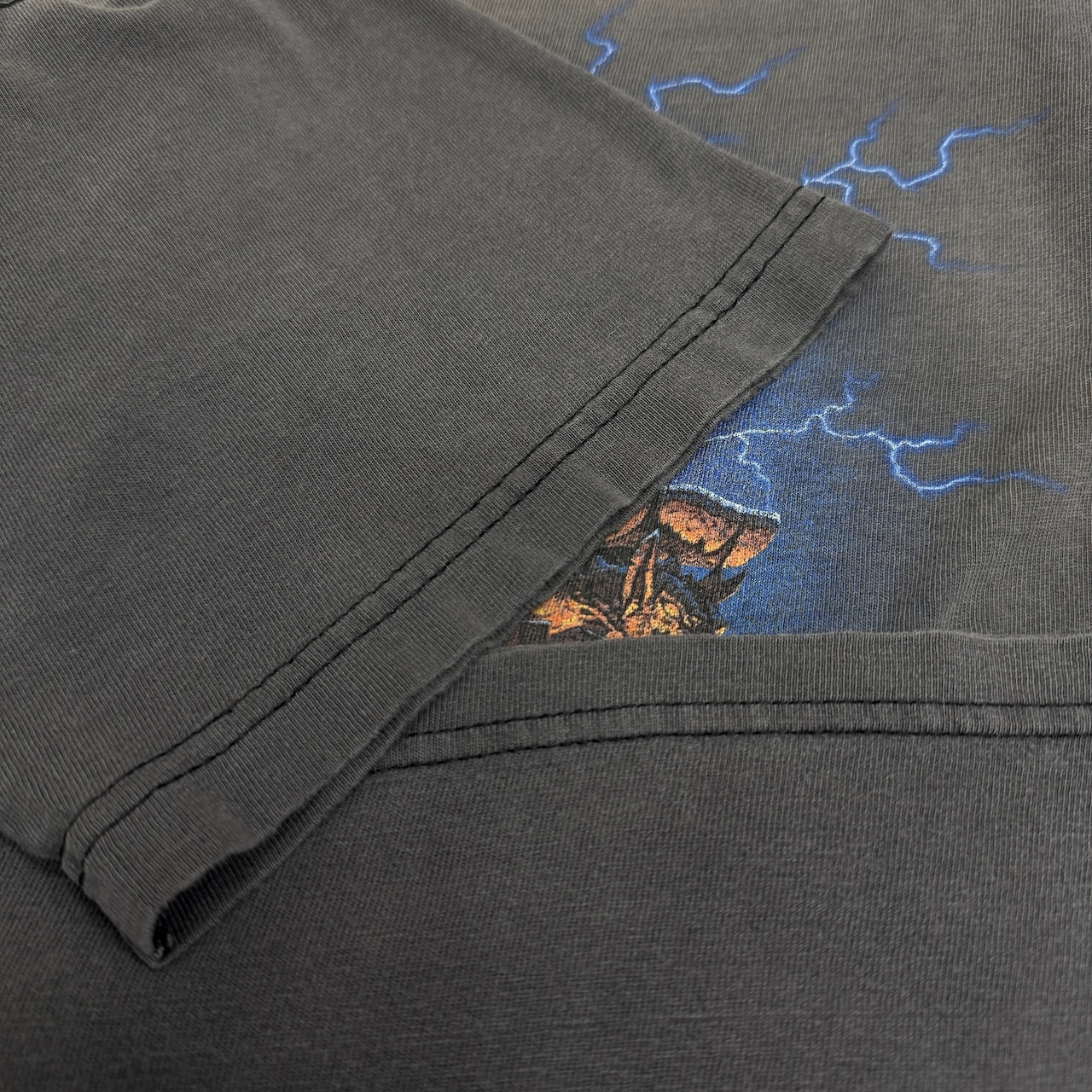 【HARLEY-DAVIDSON】ハーレーダビッドソン "GARGOYLE & LIGHTNING" 90's Vintage Tシャツ