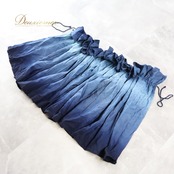 フラダンス 衣装 パウスカート ネイビー系 ブルー系 グラデーション 紐スカート フリル 無地 シンプル 華やか おしゃれ 大人っぽい 上品 ハワイアン アロハ フラ ダンス レッスン 練習 シングル スカート フレア 大人向け おしゃれ スカート 衣装 ネイビー グラデーション フレアスカート Aライン ダンス用品 カジュアル 練習着 かわいい シンプルスタイル 上品なデザイン 踊りやすい お洒落 パーティー ハワイアンスタイル