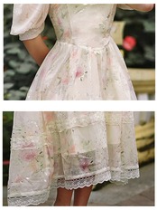 【0037】Flower Lace Off Shoulder Short Sleeve Dress