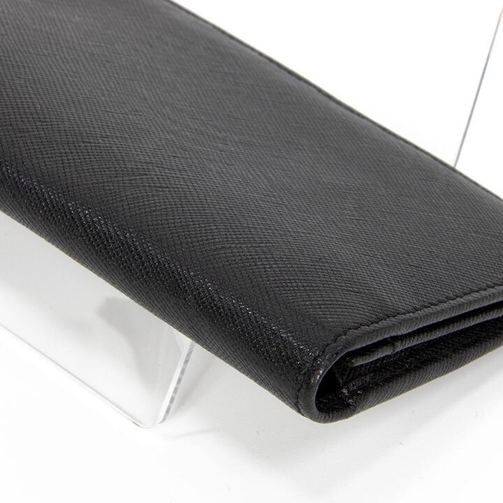 限界価格・送料無料・美品】PRADA・プラダ・長財布・二つ折り財布(人気