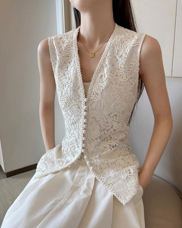 Vネック レースベスト