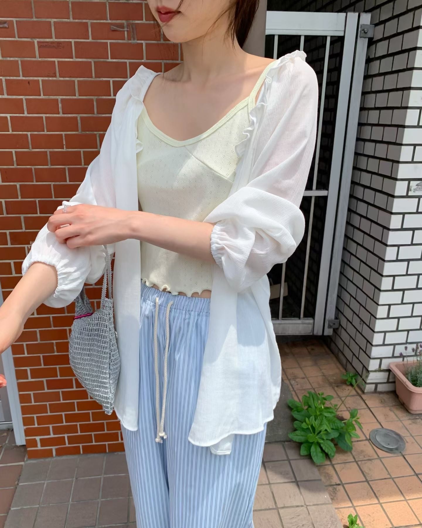 (予約)ezediary / Frill Yoryu Blouse / 2color