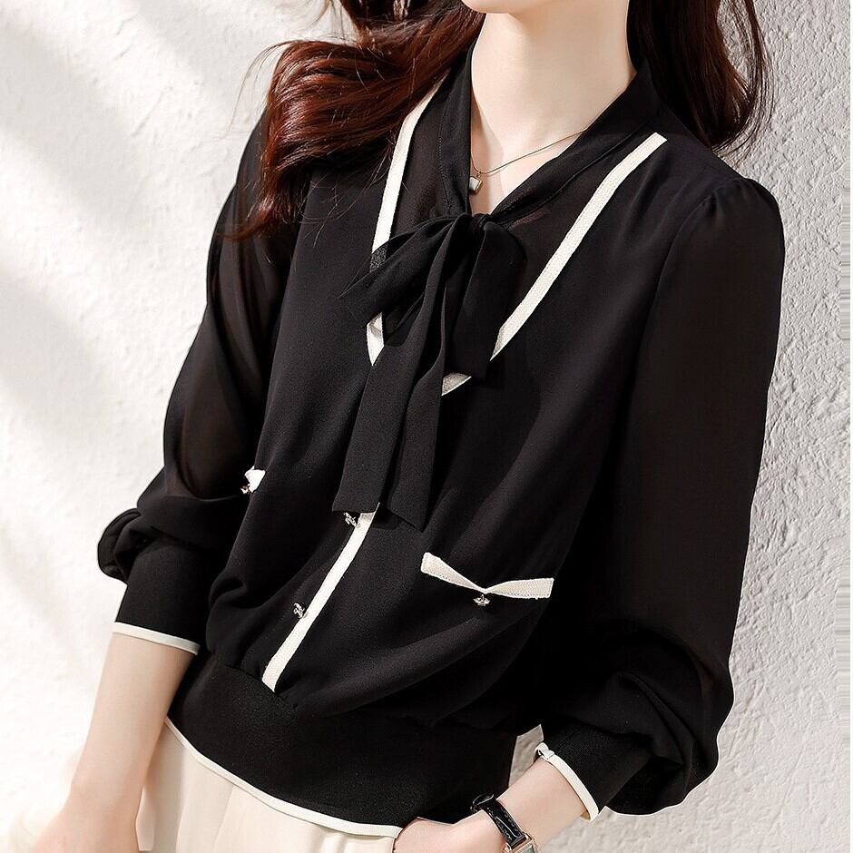 トップス レディース ブラウス ボウタイブラウス シャツ 長袖 Vネック リボン リボンタイ かわいい 大人可愛い きれいめ 大人 上品 おしゃれ お洒落 シック 清楚 大人女子 かっこいい クール エレガント おとな ナチュラル こなれ感 個性的 送料無料 抜け感 綺麗 お嬢様 無地 ブラック 黒 春 秋 ロングシーズン 20代 30代 40代 ビジネス OL 通勤 デート お出かけ 女子会 美術館巡り パーティー イベント ホテル レストラン S M L XL 着回し 普段使い フェイクツーピース