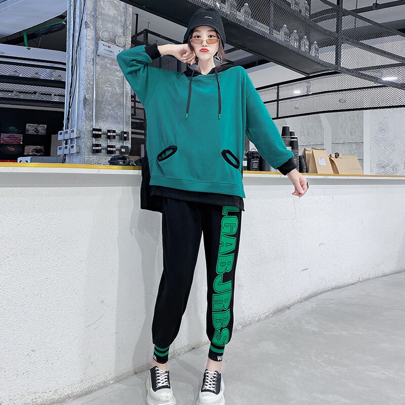 2020年秋新作レディースプラスサイズファットmmフード付きセーター年齢削減ルーズフィットウエスタンレターズボンスリム ミックスインファッション68971180804