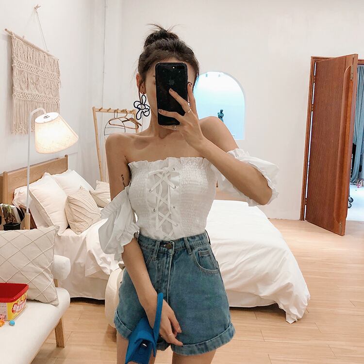 Z-20263 トップス レースアップ パフスリーブ フリル 伸縮性 オフ