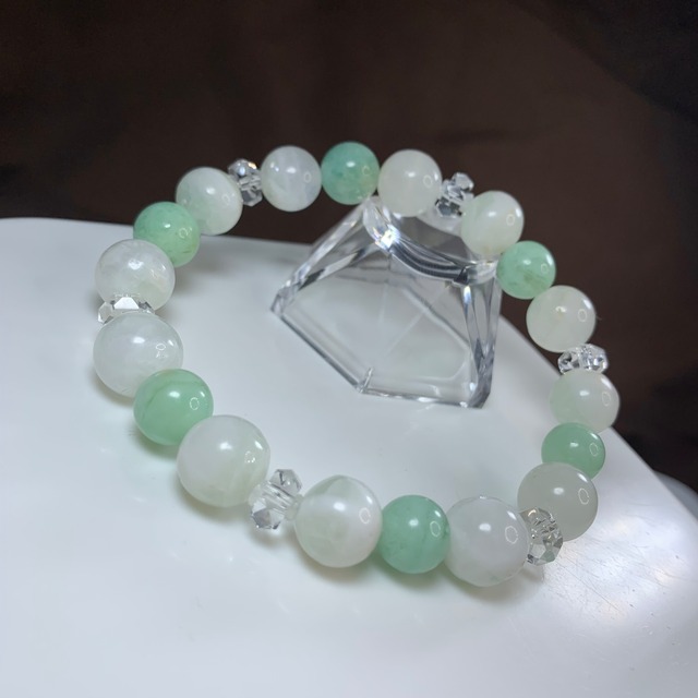 クリームソーダのようなフローライトシリカ・デザインブレスレット