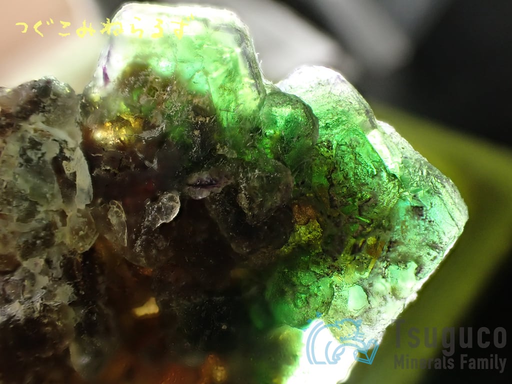 フローライト 蛍石 Fluorite ナミビア TM-0041