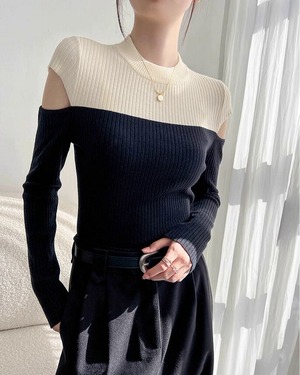 バイカラーオフショルダーニットトップス 2color A0528