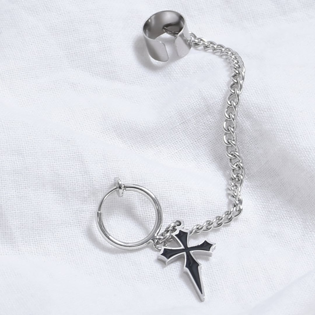 ブラックシャープクロス イヤーカフイヤリング | VOLCAN&APHRODITE