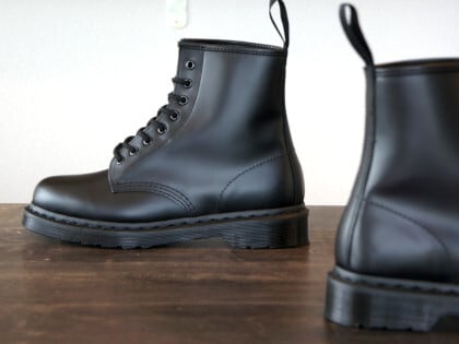 ドクターマーチン Dr.Martens 1460 8ホール MONO 1435300 ブーツ 正規