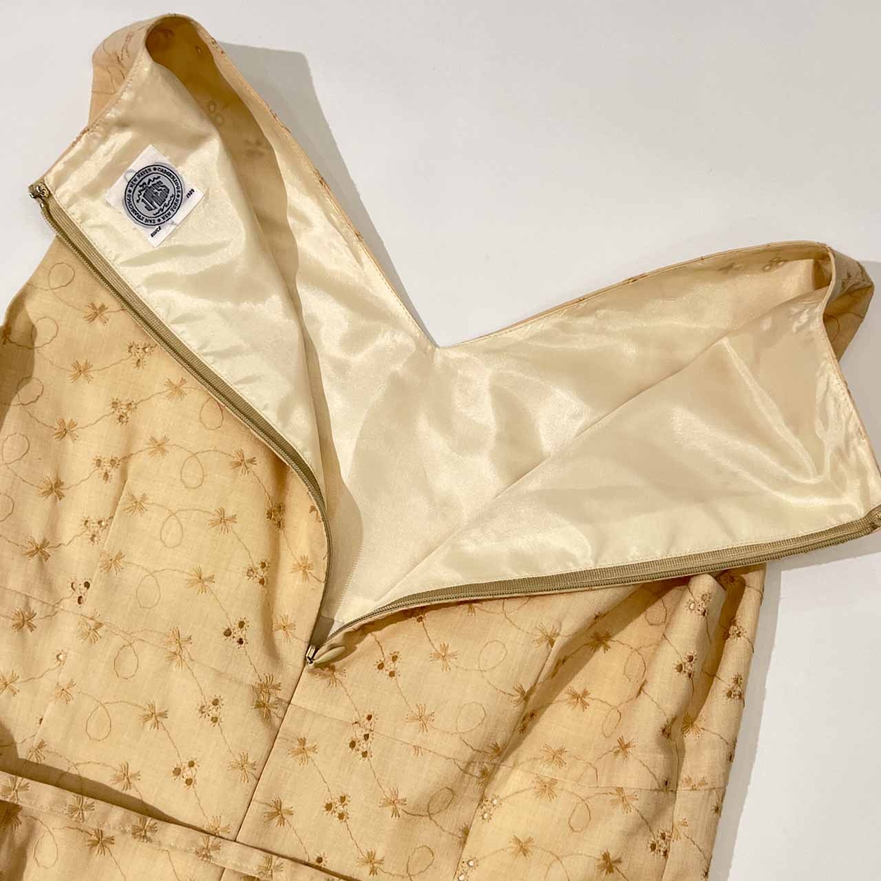 J.PRESS ジェイプレス 花柄 刺繍 ノースリーブ ワンピース 9/ベージュ レディース