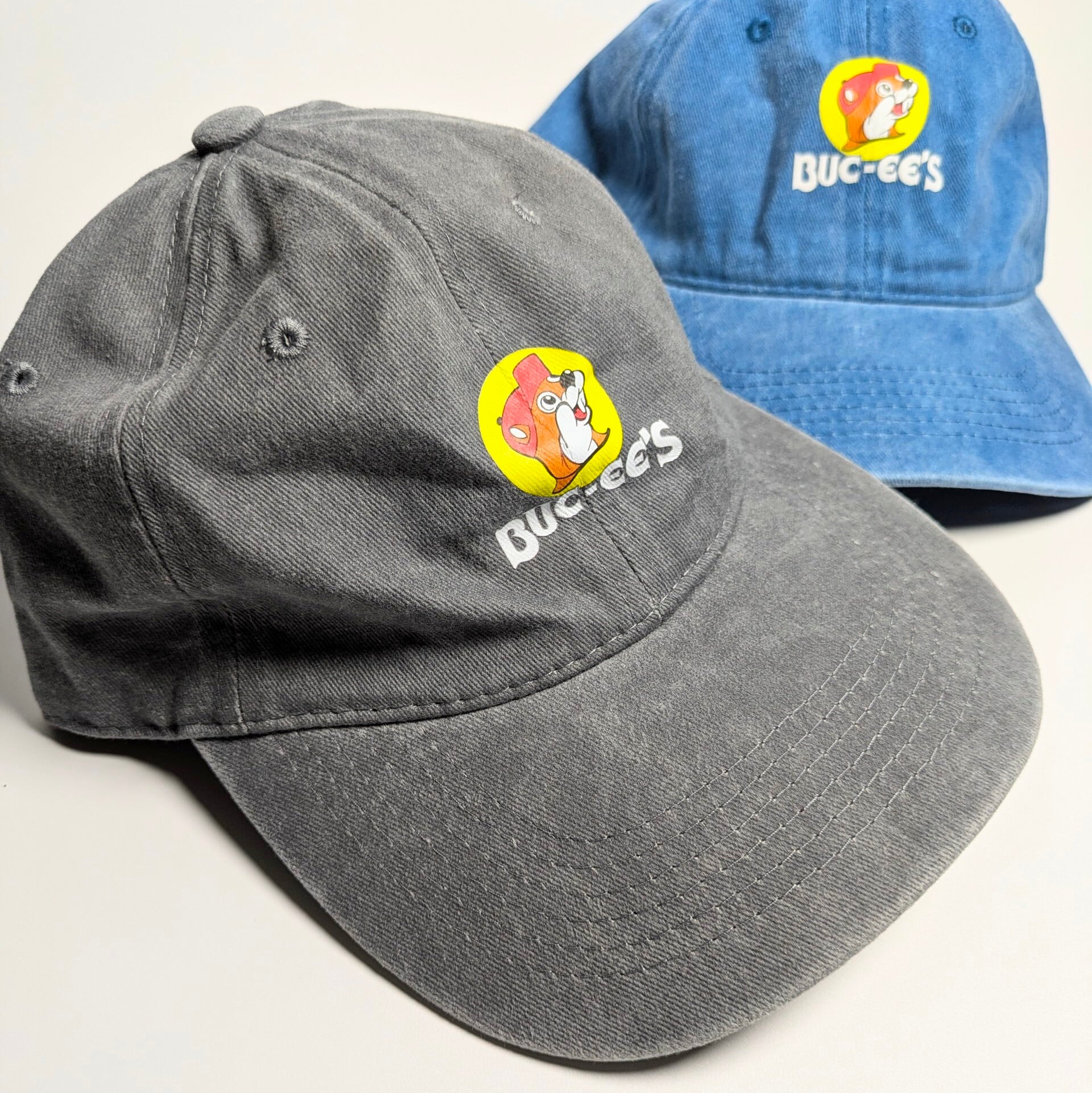 ♧ 再入荷！【 Buc-ee's（バッキーズ） 】 6パネルCAP / ベースボールキャップ / ウォッシュ加工 / ピグメント加工 〚アメリカン雑貨 アメトイ〛