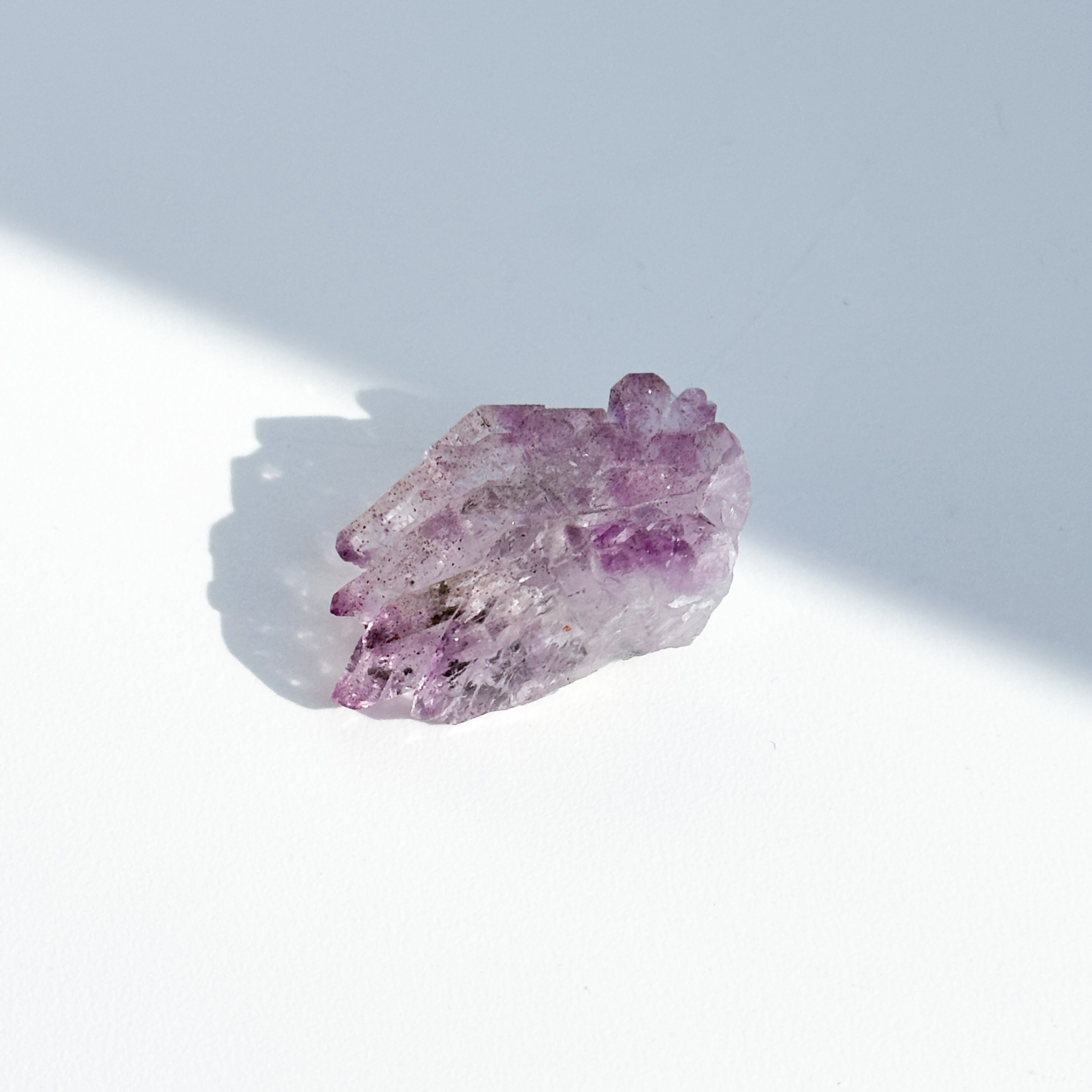 アメジストクラスター♡ルチル共生♡♡No.1299 アメジストクラスター♡ルチル共生♡♡No.1299 天然石 アメジスト