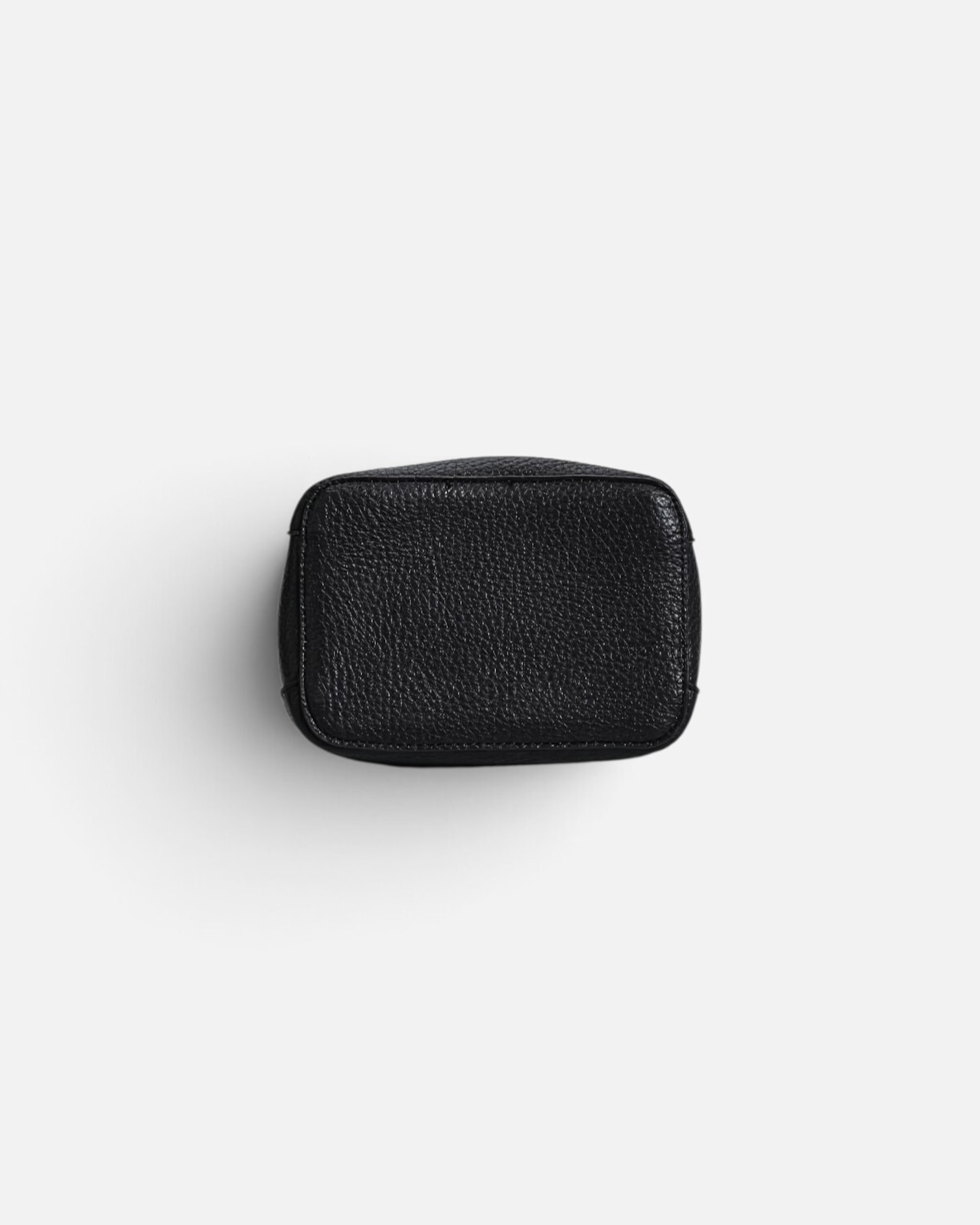 SOFT BUCKET HANDBAG / BLACK