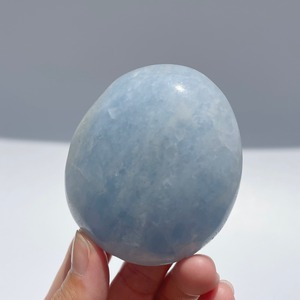 セレスタイト パームストーン04 ◇Celestite Palm Stone◇ 天然石・鉱物・パワーストーン