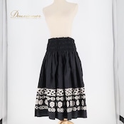 フラダンス 衣装 パウスカート ブラック系 ホワイト系 リバーシブル モノトーン カラフル イプヘケ柄 モンステラ柄 かわいい きれい 華やか 鮮やか 明るい ダンス衣装 ハワイアンダンス レディース アロハ ハワイアンプリント フラ ダンス レッスン 練習