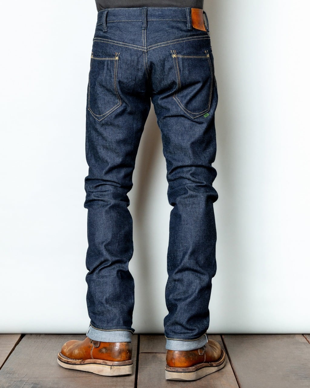 GERUGA : TIGHT STRAIGHT STRETCH DENIM PANTS | Gusset