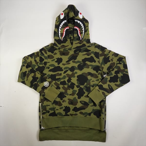 A BATHING APE カモフラ 迷彩 デザイン シャーク パーカー