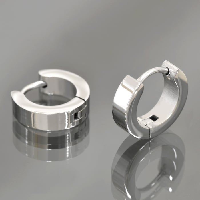 サージカルステンレス製 フープピアス(シルバー) ※片耳のみ