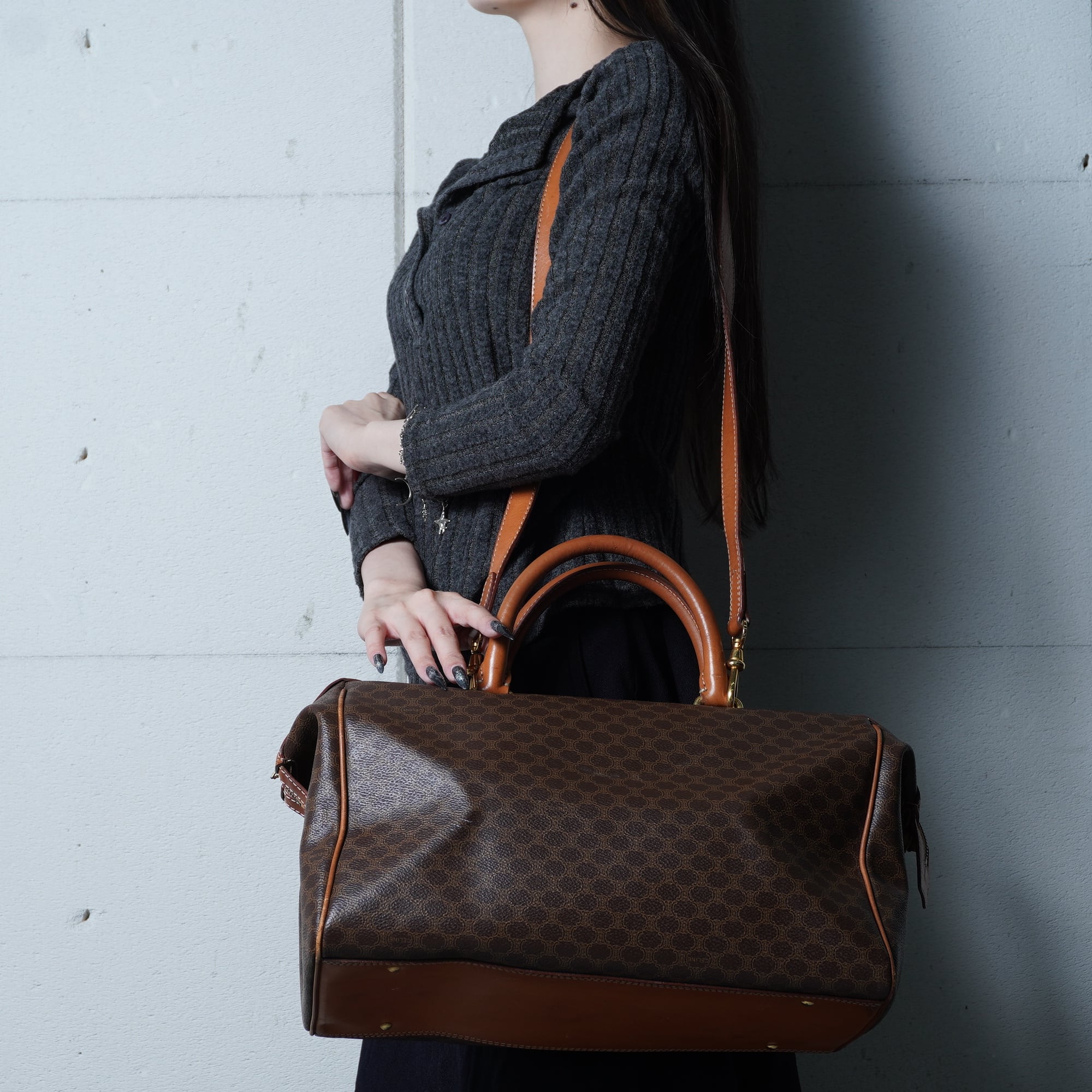 CELINE】セリーヌ 