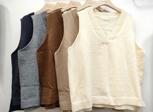 ニットベスト　AJ4Z4039-301