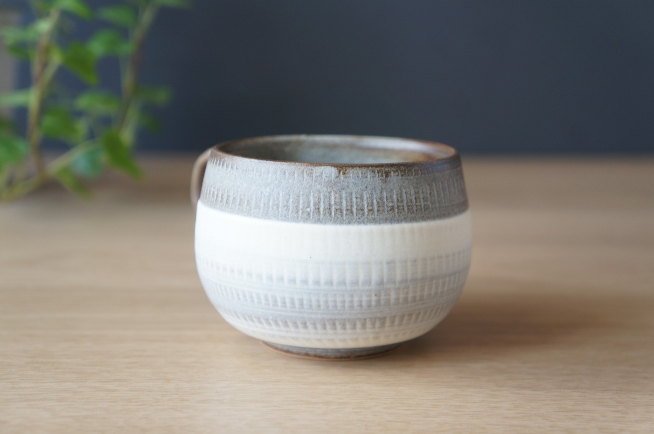 小石原焼　翁明窯元　丸マグカップ　ツートン・マット【37-468】