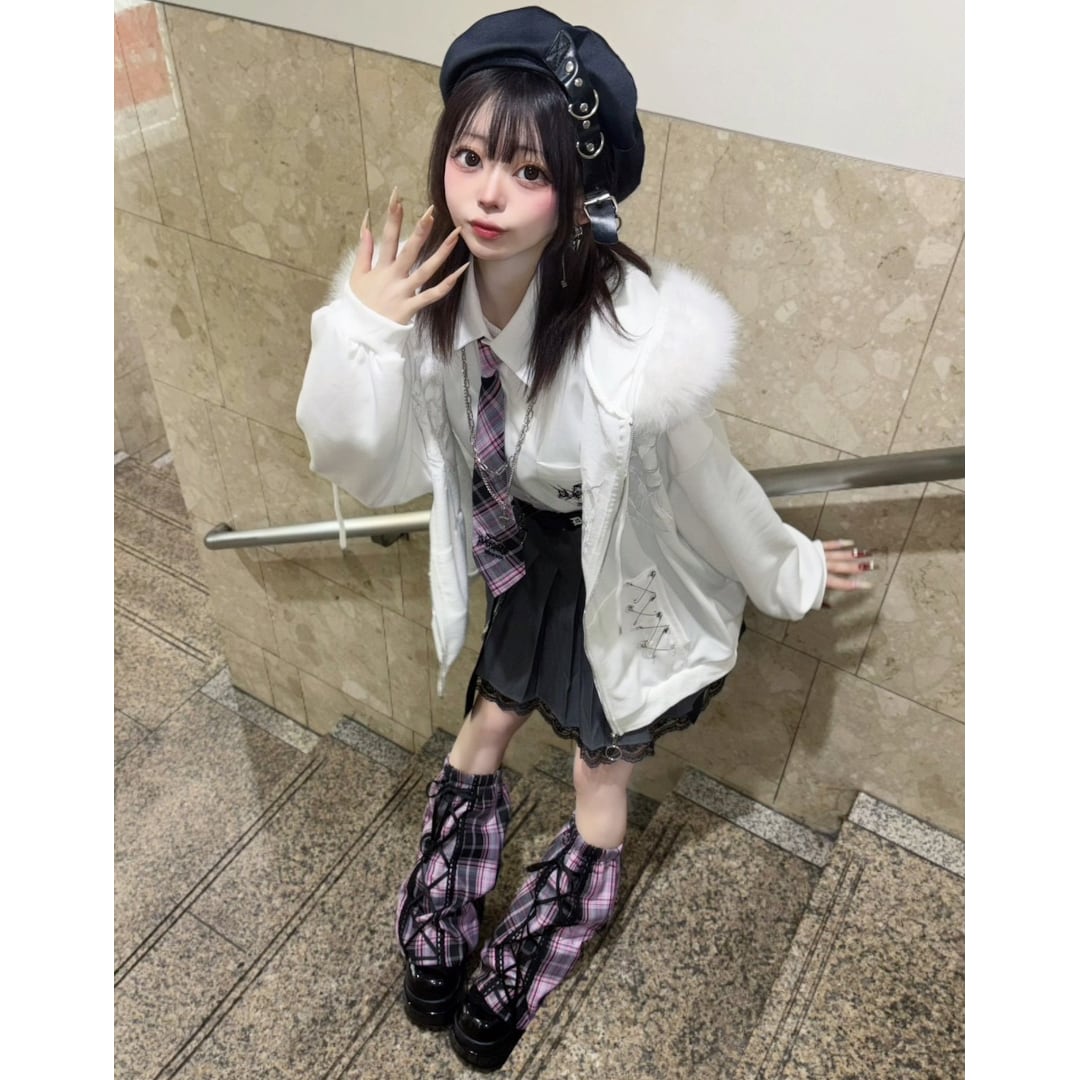 2/23新着】チェックレースアップレッグウォーマー | VOLCAN&APHRODITE