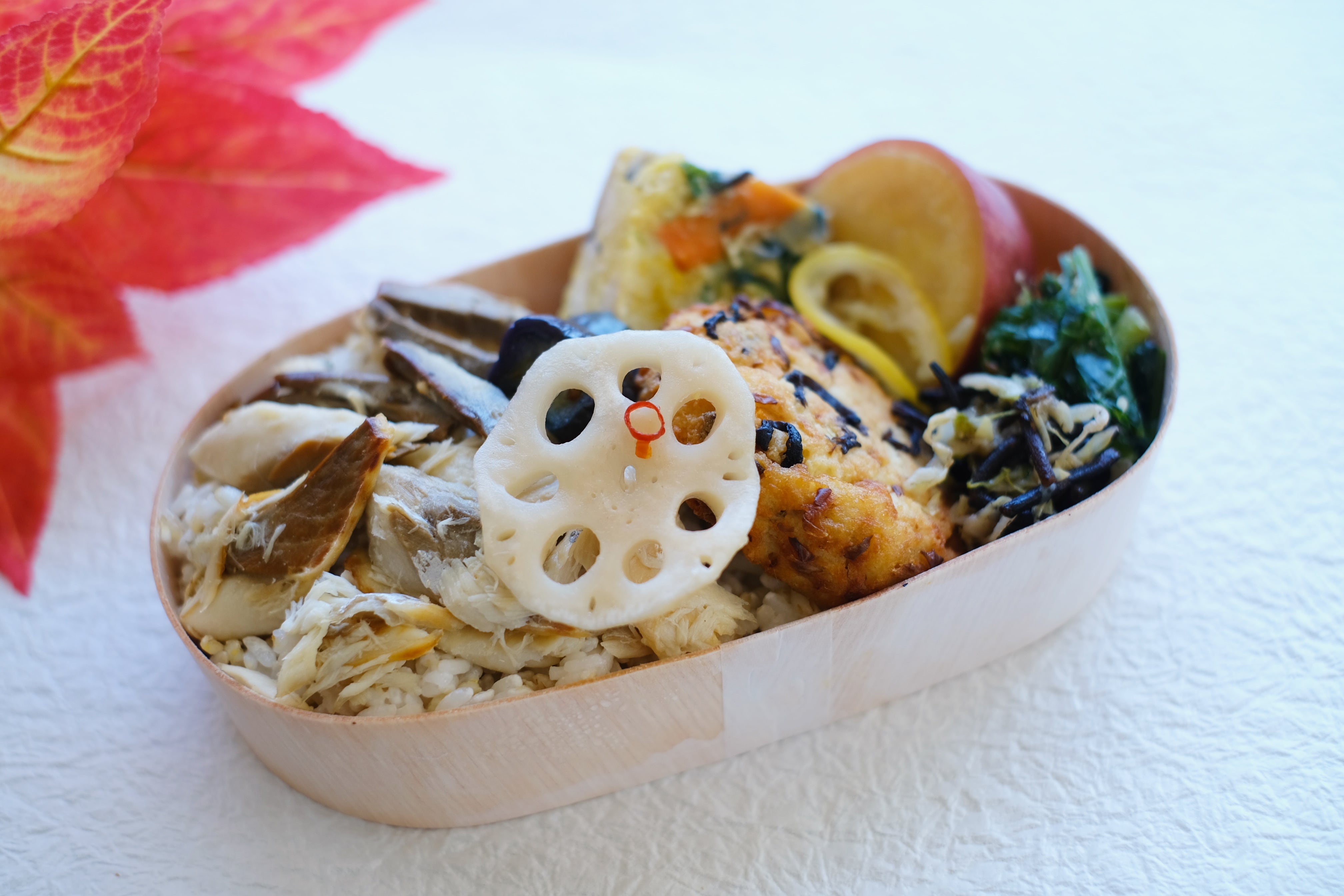 焼きサバほぐし弁当