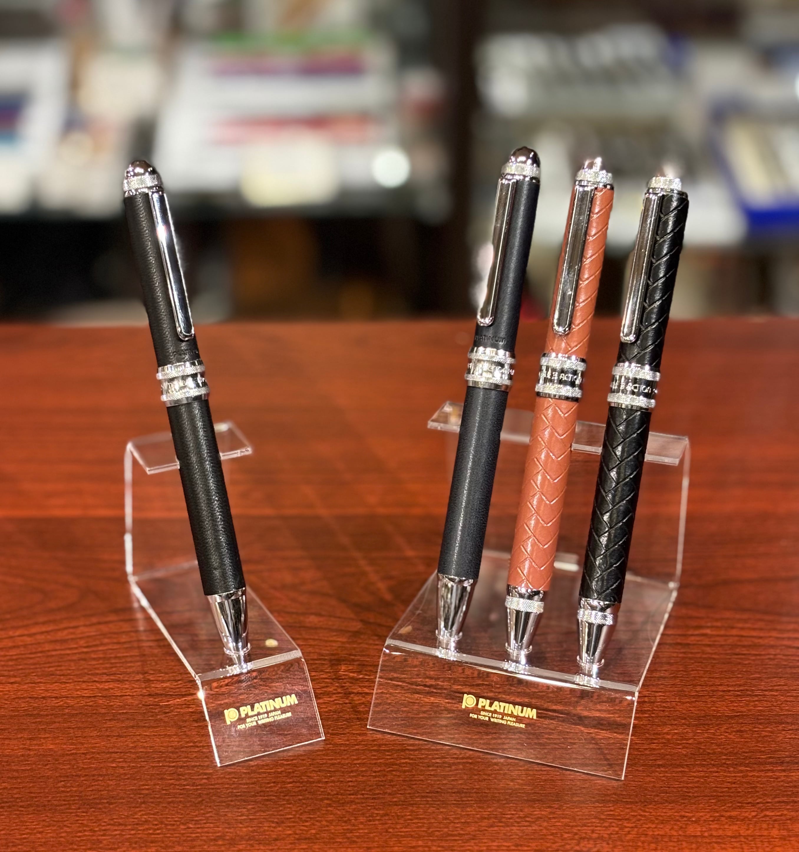 廃盤品】プラチナ万年筆 ダブル3アクション 牛ヌメ本革巻 DOUBLE 3