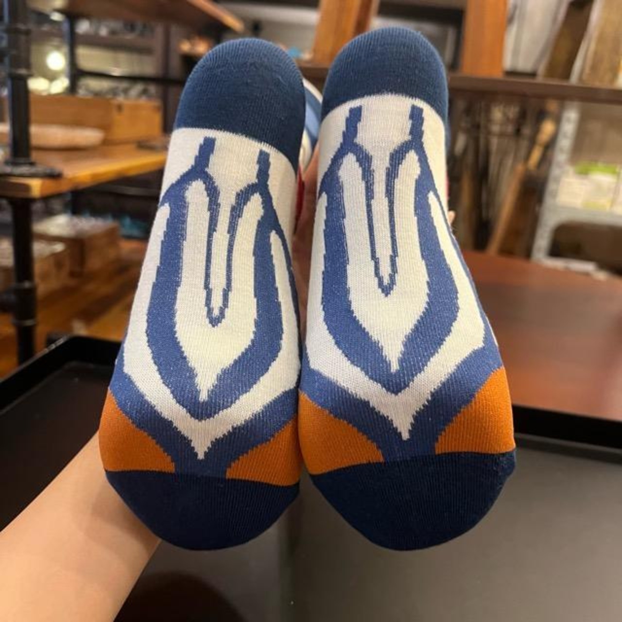 TOPANGA Socks Lady's Art Socks Wink　アートソックス　ウインク　クルーソックス　レディースソックス　靴下　ギフト　