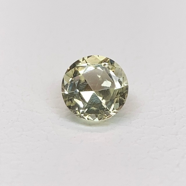 ローズカットサファイア  約3.3mm*2.2mm r-0588
